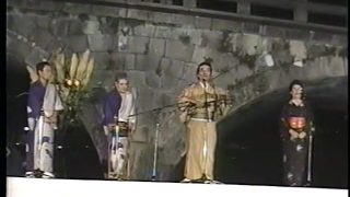 【シマ唄動画紹介】奄美の島唄　坪山豊　　あまぐるみ節　　豊年節　織り美らさ(踊り入り)