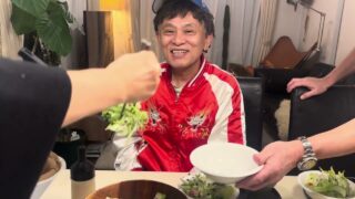 【奄美居酒屋動画紹介】奄美料理やー、初めて見たーうまいデー😋居酒屋ばけみオープン、