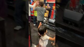 【沖縄居酒屋動画紹介】みんなでカチャーシー　島唄かぁびら